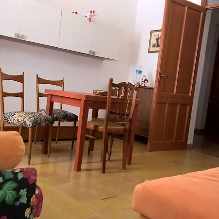 Apartment The Satyr's House *